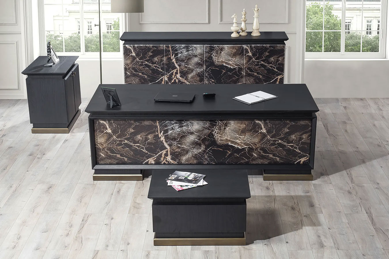 Class Royal Ofis Takımı